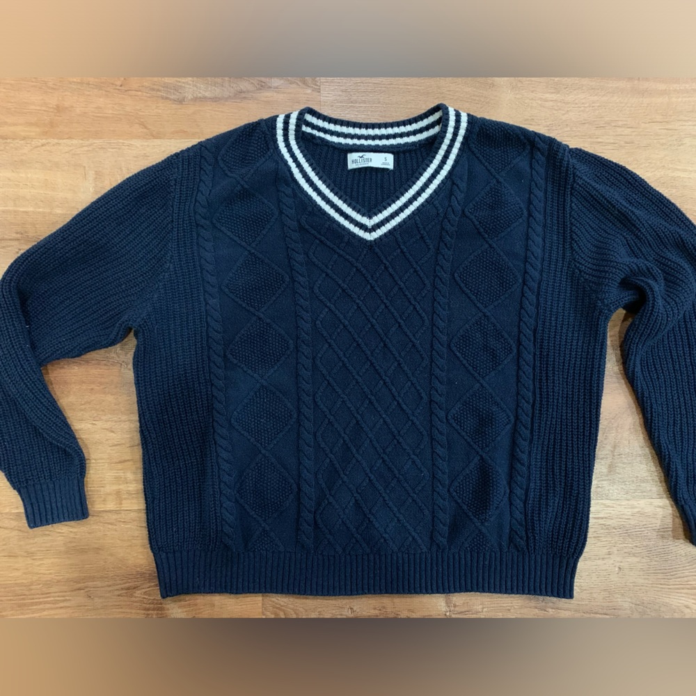 Hollister Cable Knit Sweater